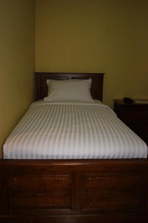 Grand Sumatera Hotel Surabaya Kamer foto