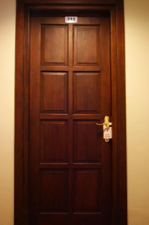 Grand Sumatera Hotel Surabaya Kamer foto
