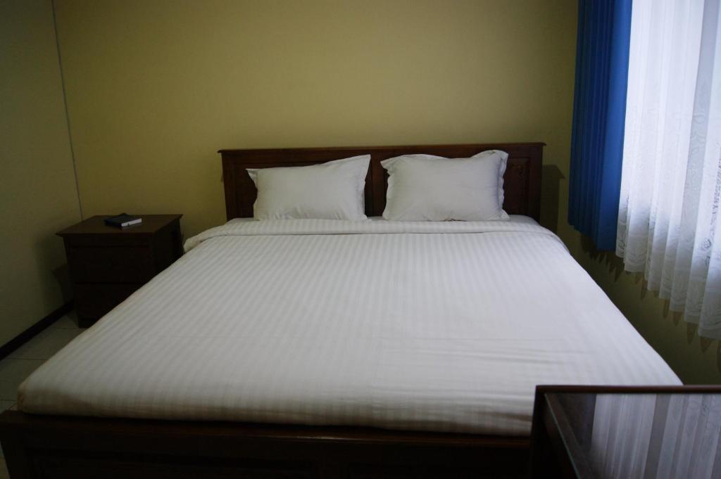 Grand Sumatera Hotel Surabaya Kamer foto